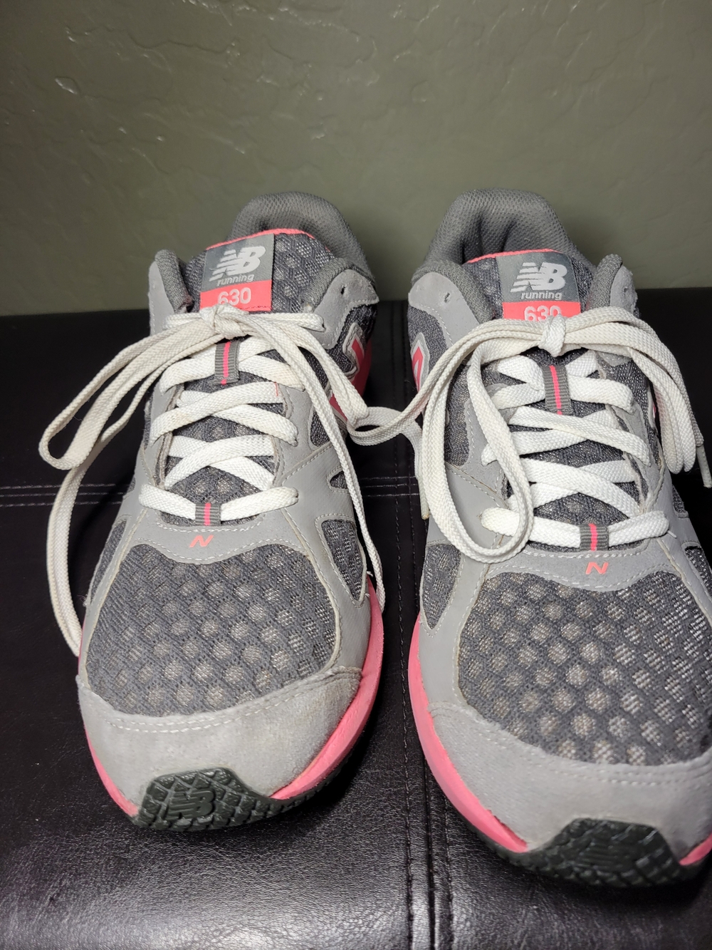 New Balance 630 running shoes Womens Size 10